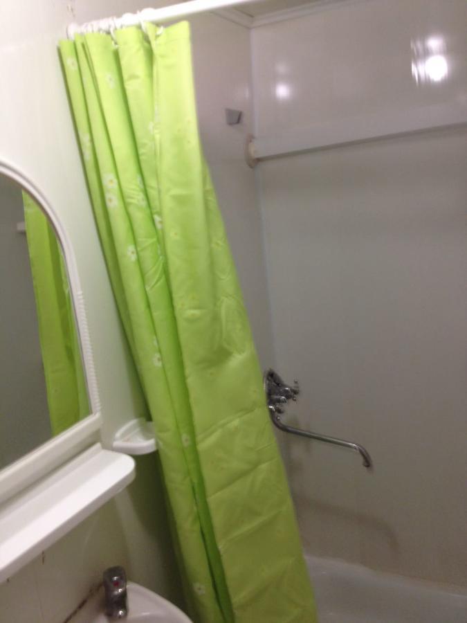 Guest House Tri Topolya Lidzava Eksteriør billede
